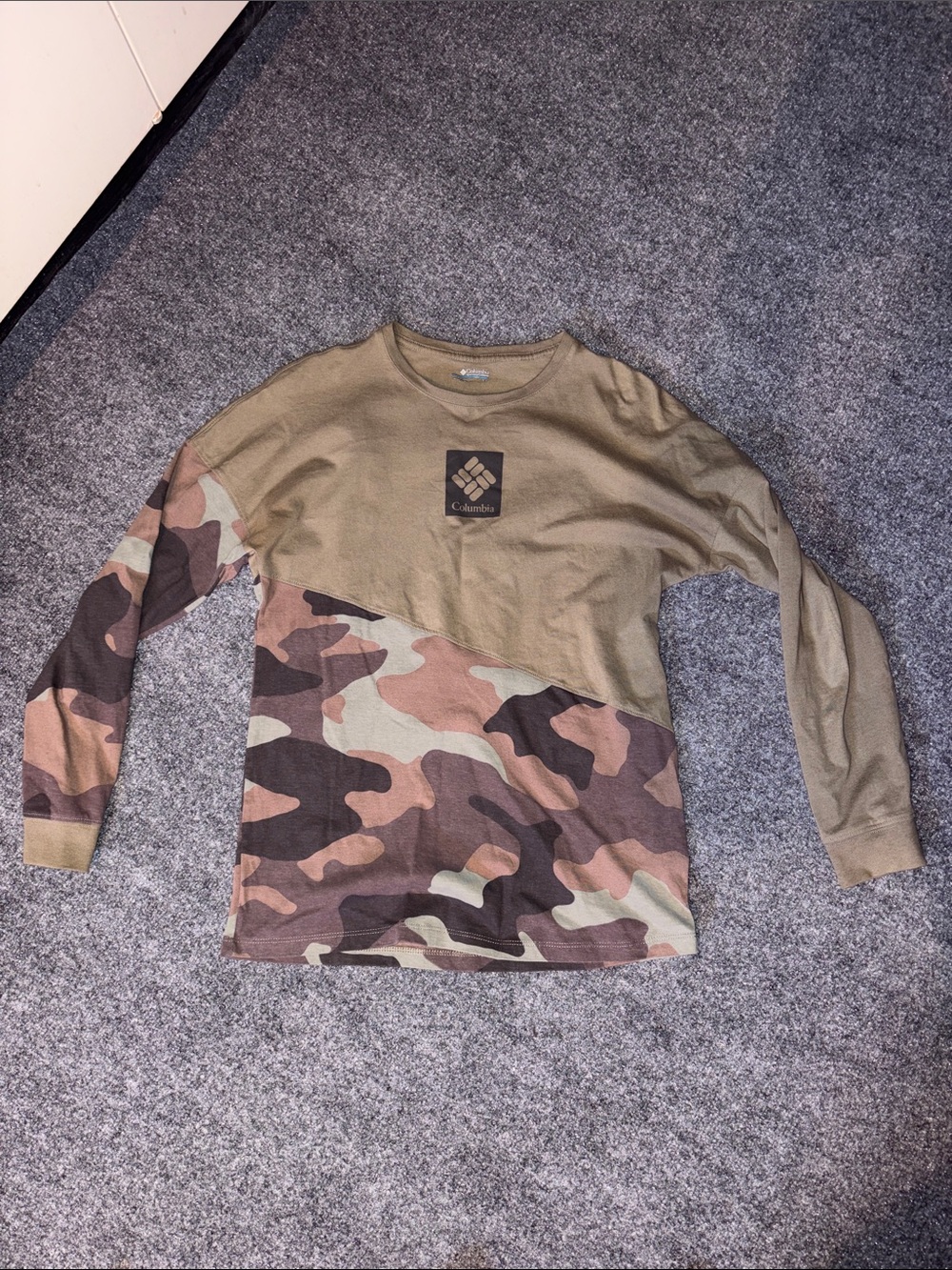 Columbia Olive and Brown Camo Long-Sleeve Tee